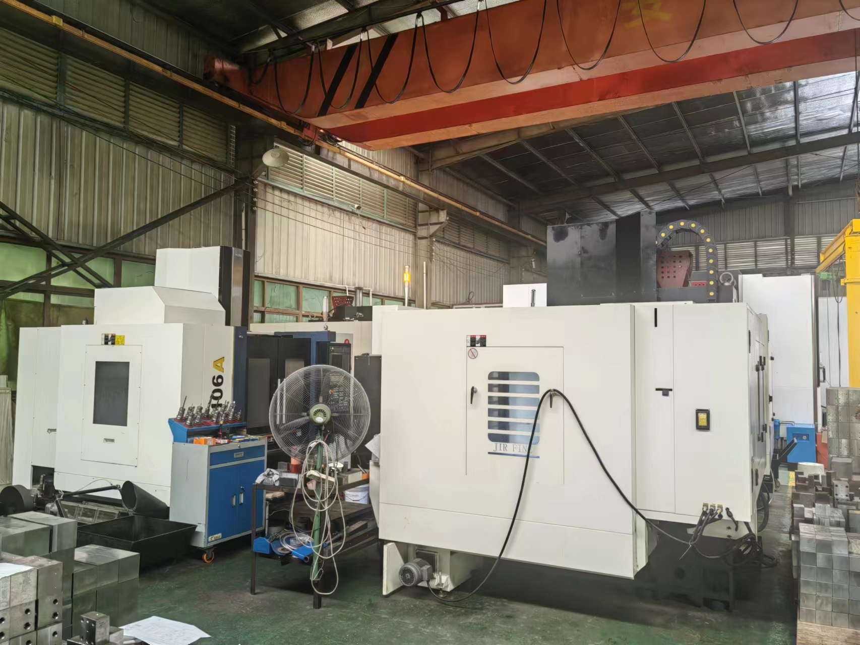 數(shù)控加工中心 加工液壓閥塊